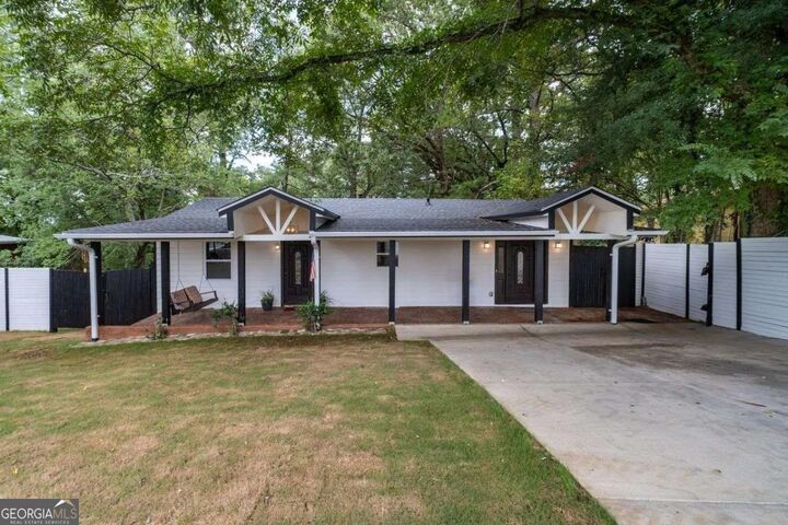 Property Photo:  2193 Abner Place NW  GA 30318 