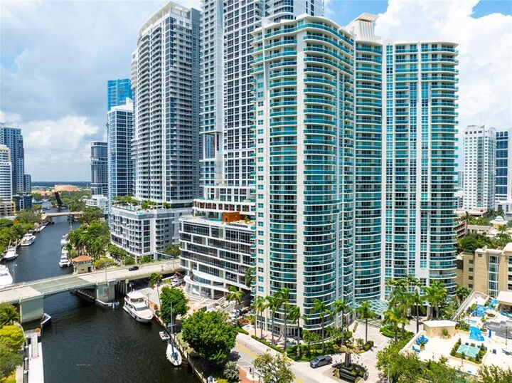 347 N New River Dr 2808  Fort Lauderdale FL 33301 photo