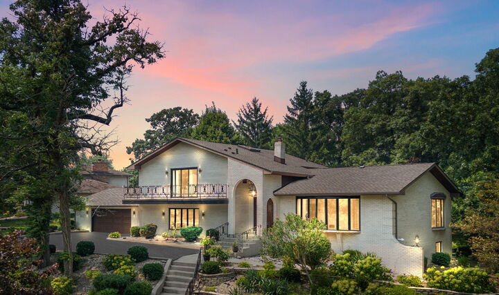 Property Photo: 9966 Olcott Avenue IN 46373