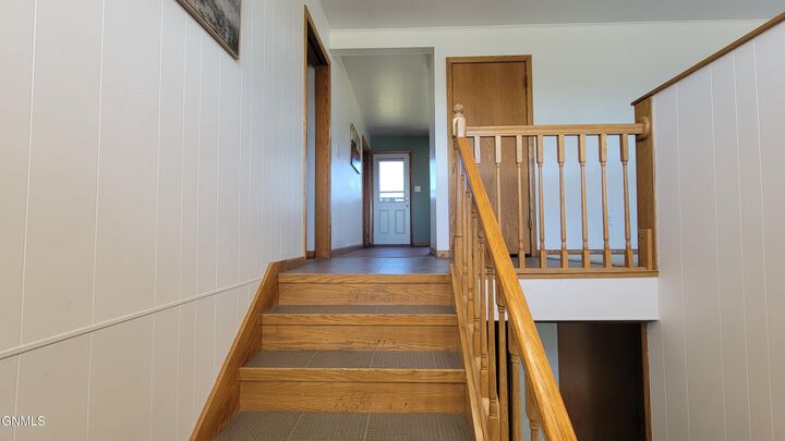 Property Photo:  906 3rd Street NW  ND 58554 