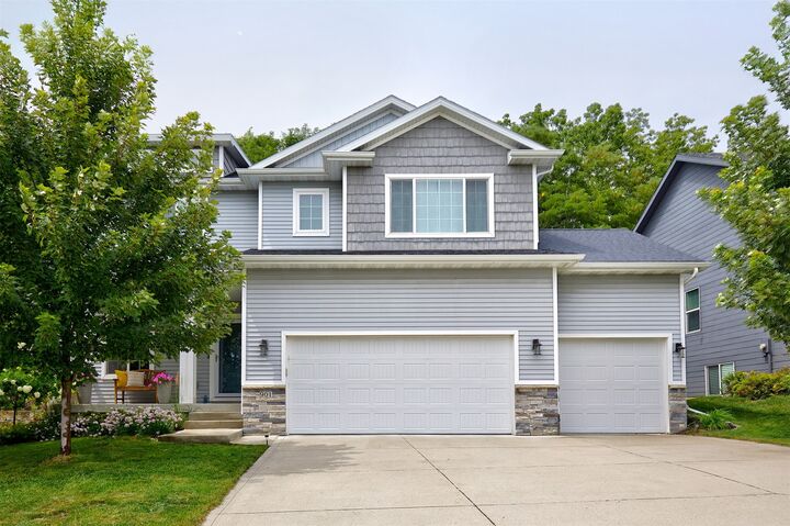 901 S 93rd Street  West Des Moines IA 50266 photo