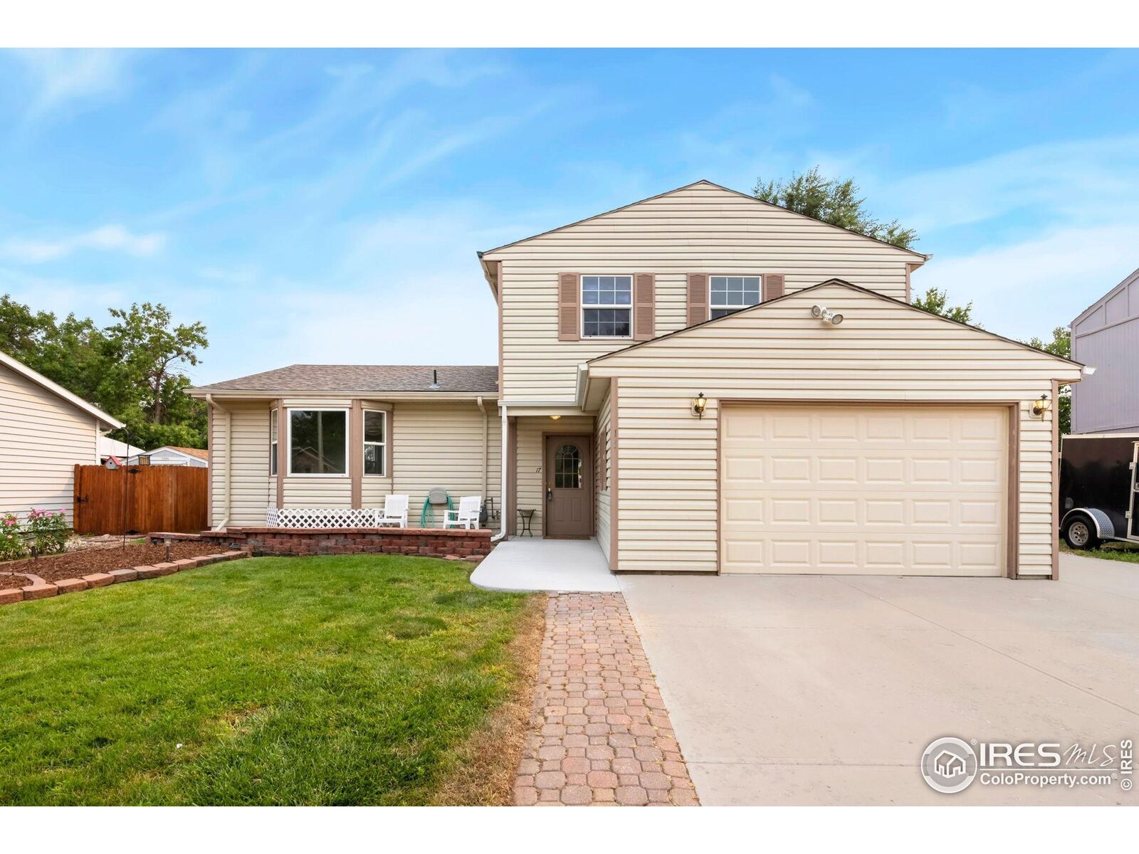 Property Photo: 17 Tulip Ct CO 80550