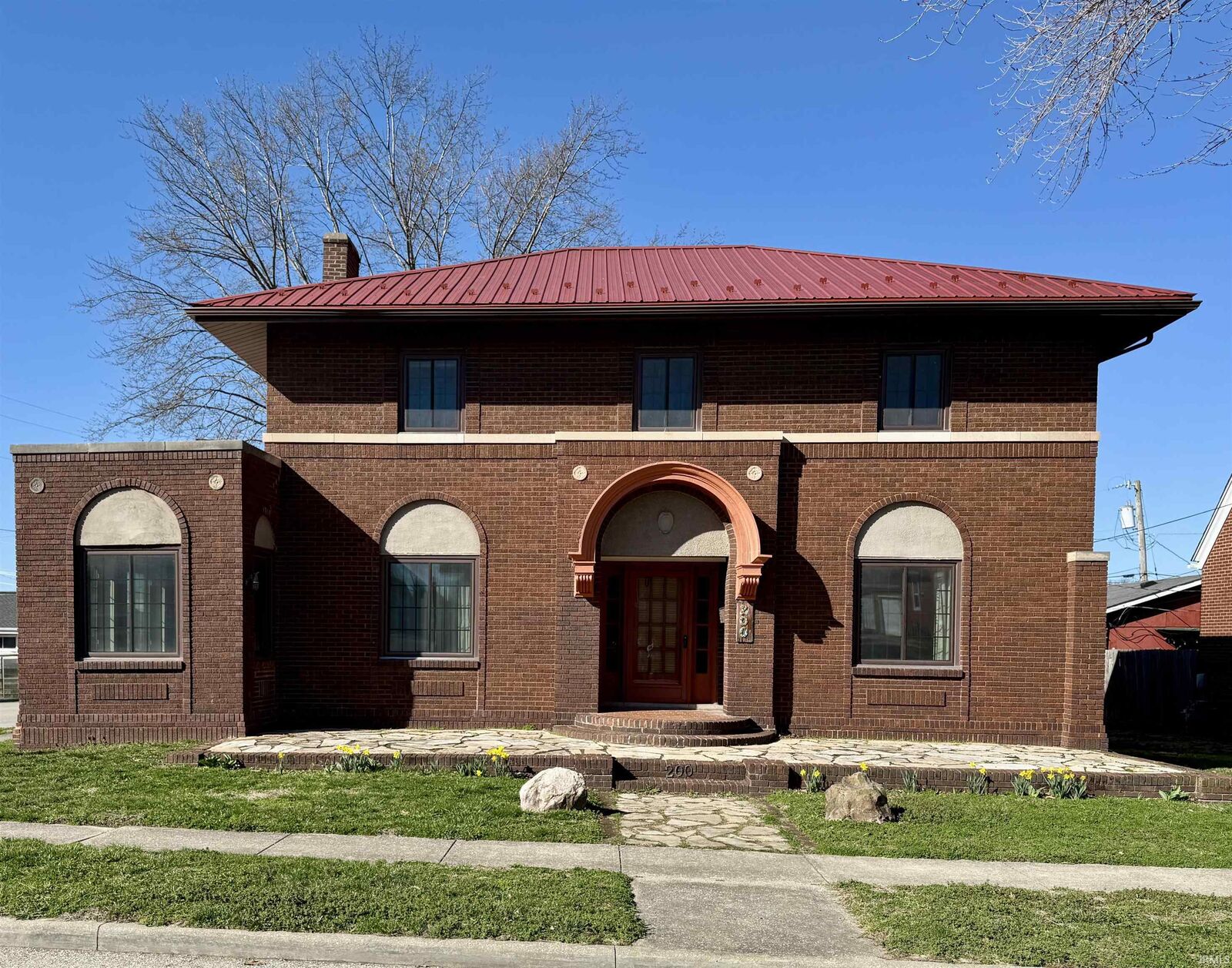 Property Photo:  200 E Oak Street  IN 47501 