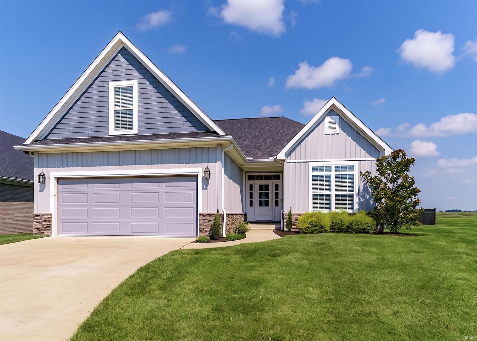 Property Photo: 910 Benbridge Lane IN 47725