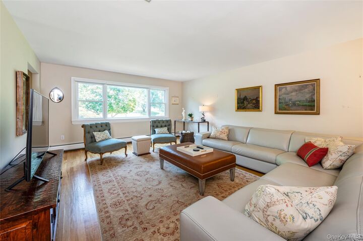 Property Photo:  36 W Gate Road  NY 10901 