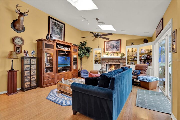 Property Photo:  149 Havilland Point  FL 32779 