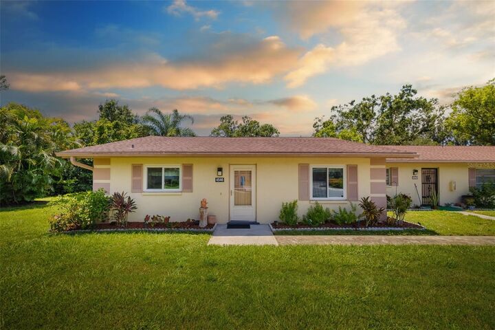 4546 Pawnee Trail 195  Sarasota FL 34233 photo
