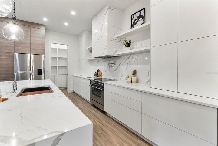 Property Photo: 2509 Raehn Street FL 32806