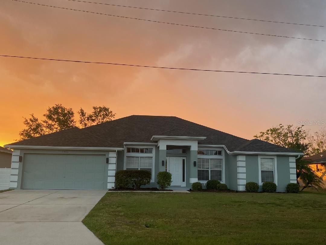 Property Photo:  1401 Vermouth Lane  FL 33983 