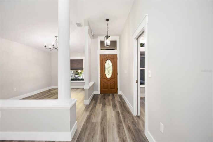 Property Photo:  4715 Tivoli Avenue  FL 34235 