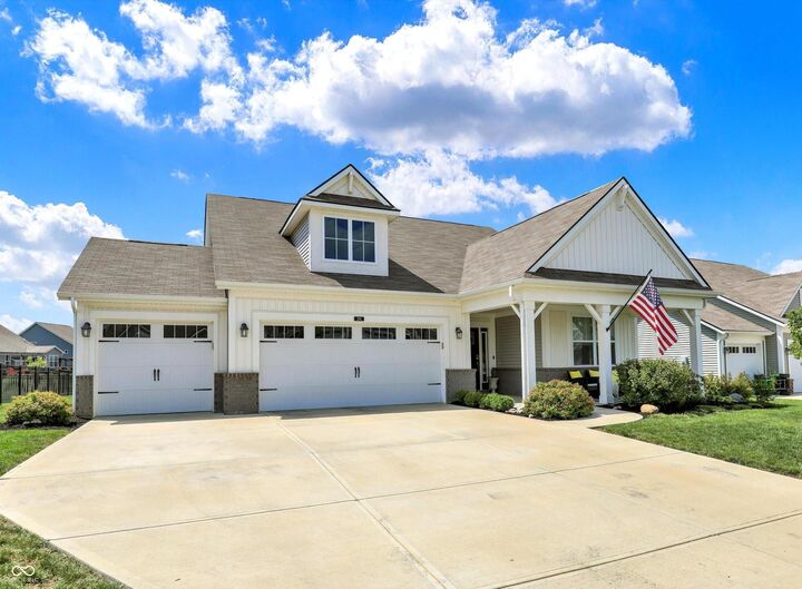 Property Photo:  286 Verdant Drive  IN 46034 