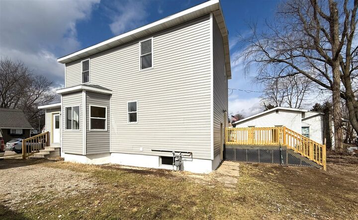 Property Photo:  632 Spring Street  MI 49093 