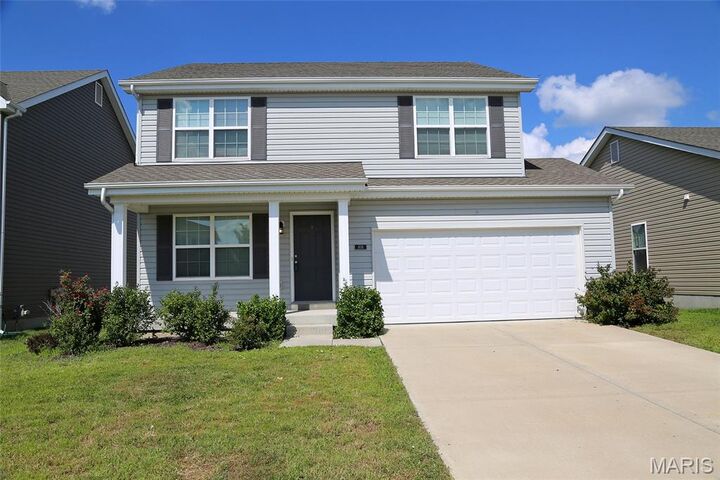 608 Palisades Drive  St Charles MO 63301 photo