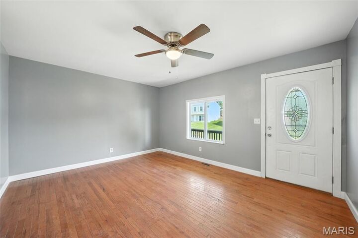 Property Photo: 5340 Gloucester Road MO 63049