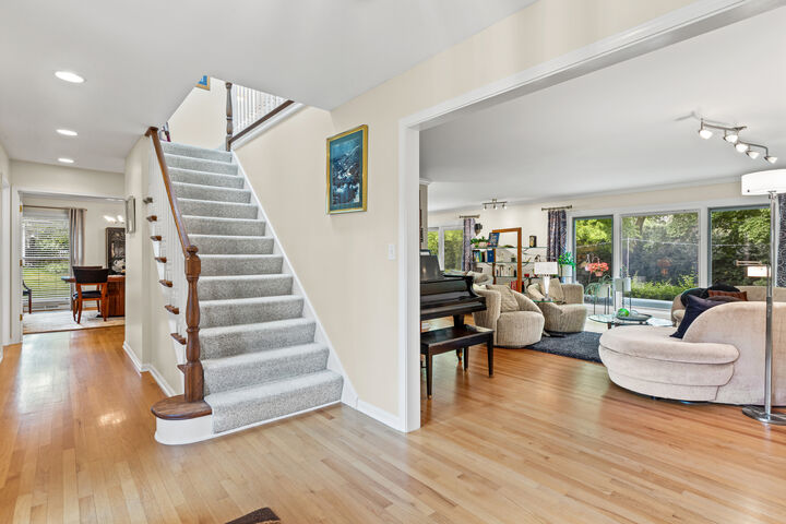 Property Photo: 290 Cold Spring Road IL 60010
