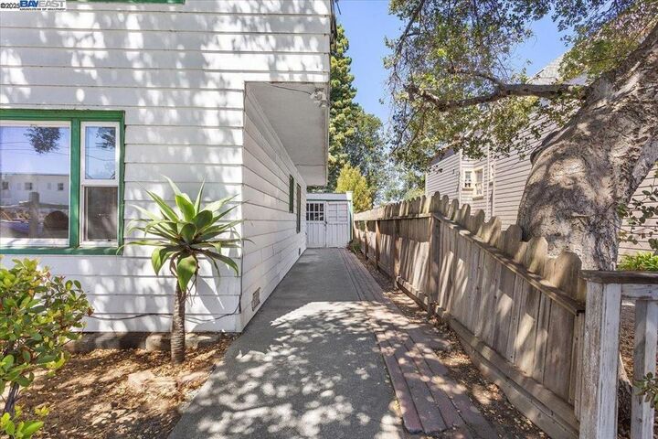 Property Photo:  2255 Lincoln Ave.  CA 94501 