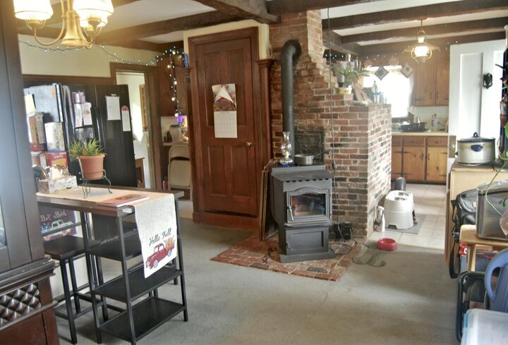 Property Photo: 77 Maple Street ME 04020