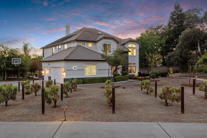 116 Krpan  Roseville CA 95747 photo
