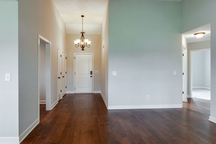Property Photo:  2524 Auldridge Dr  TN 37037 