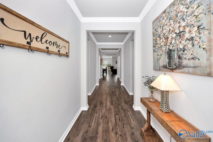 Property Photo:  502 Short Row Circle  AL 35756 
