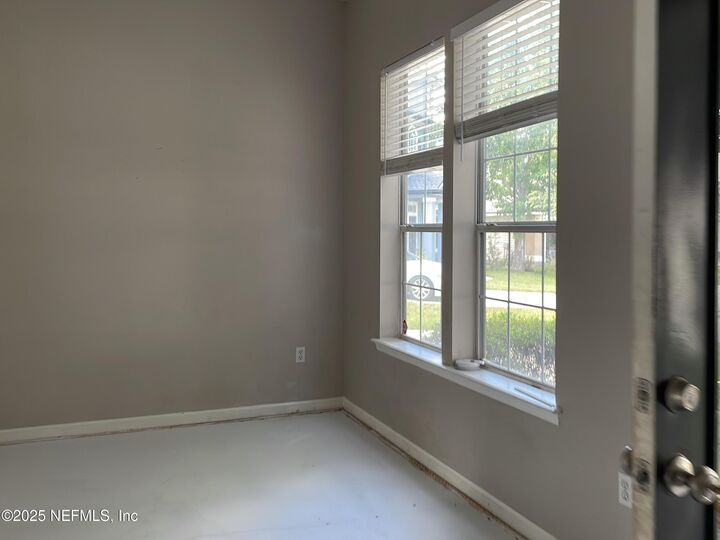 Property Photo:  9286 Sharnbrook Lane  FL 32244 