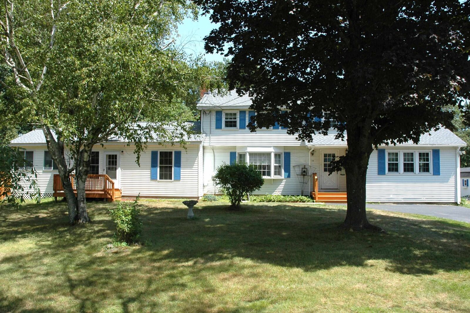 Property Photo:  10 South Road  NH 03053 