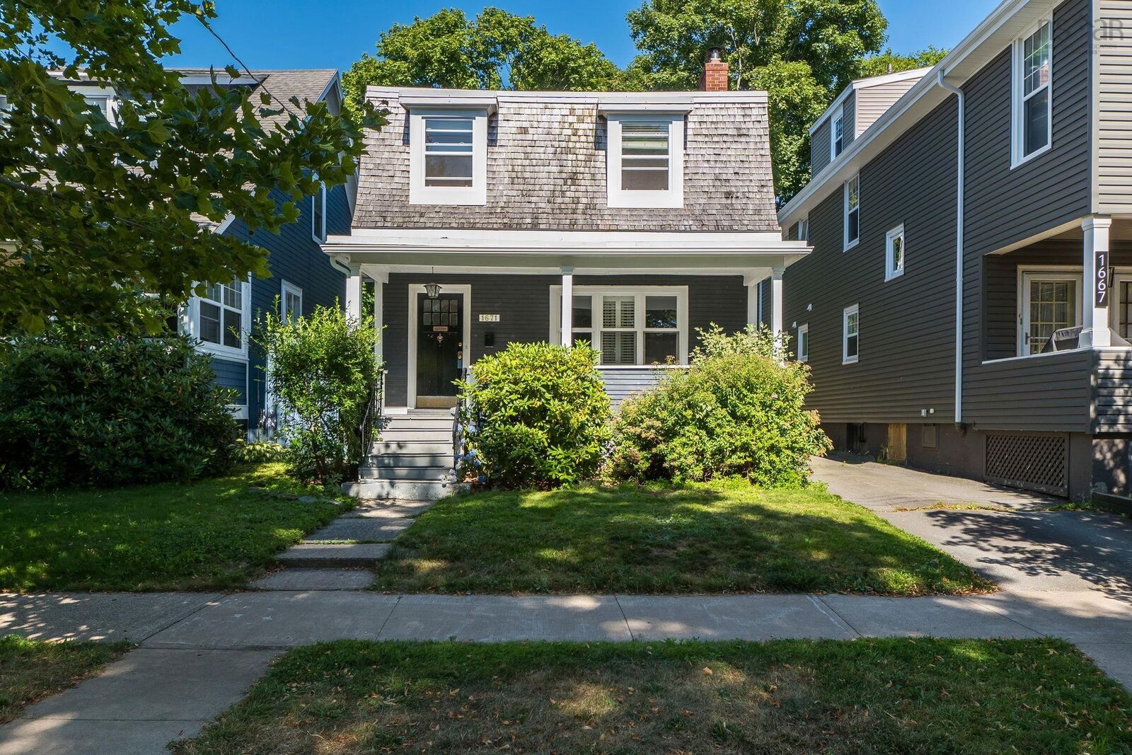 Property Photo: 1671 Chestnut Street NS B3H 3T3