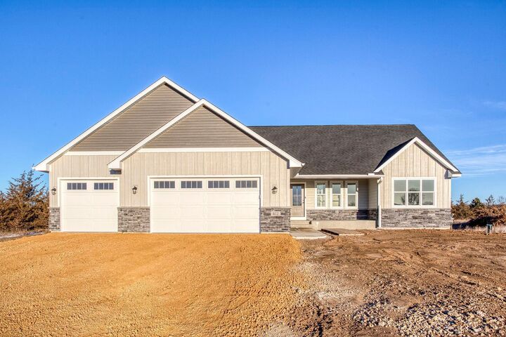 995 152nd Avenue  New Richmond WI 54017 photo
