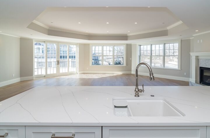 Property Photo:  124 Elm Street 201  MA 02025 