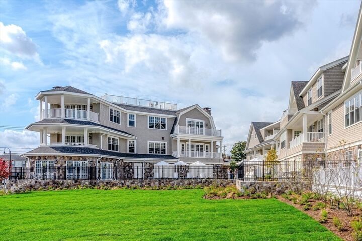 Property Photo:  87 Elm Street 322  MA 02025 