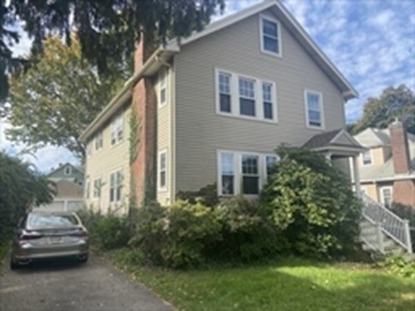 Property Photo:  39-41 Upland Rd 2  MA 02478 