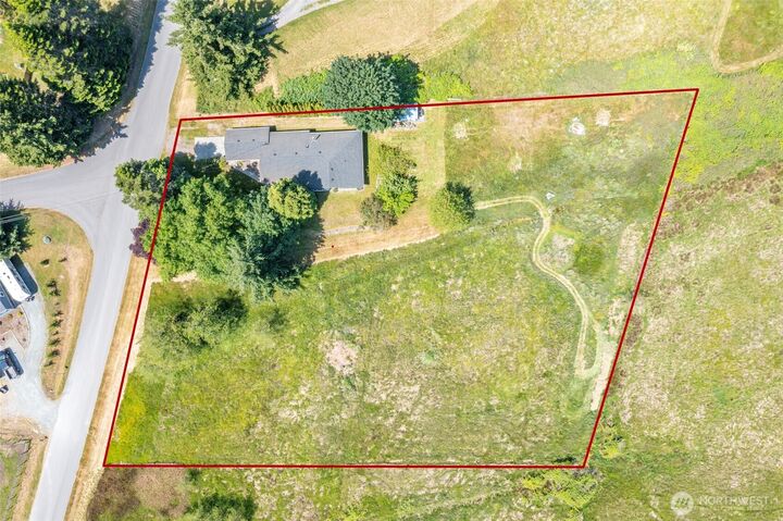 Property Photo: 2946 Newell Drive WA 98277