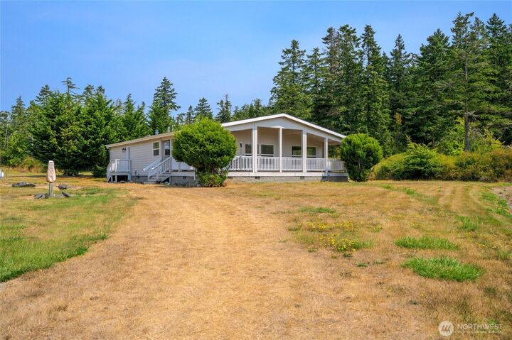 155  Airport Perimeter Way  Decatur Island WA 98221 photo