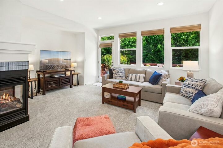 Property Photo: 22864 NE 130th Street WA 98053