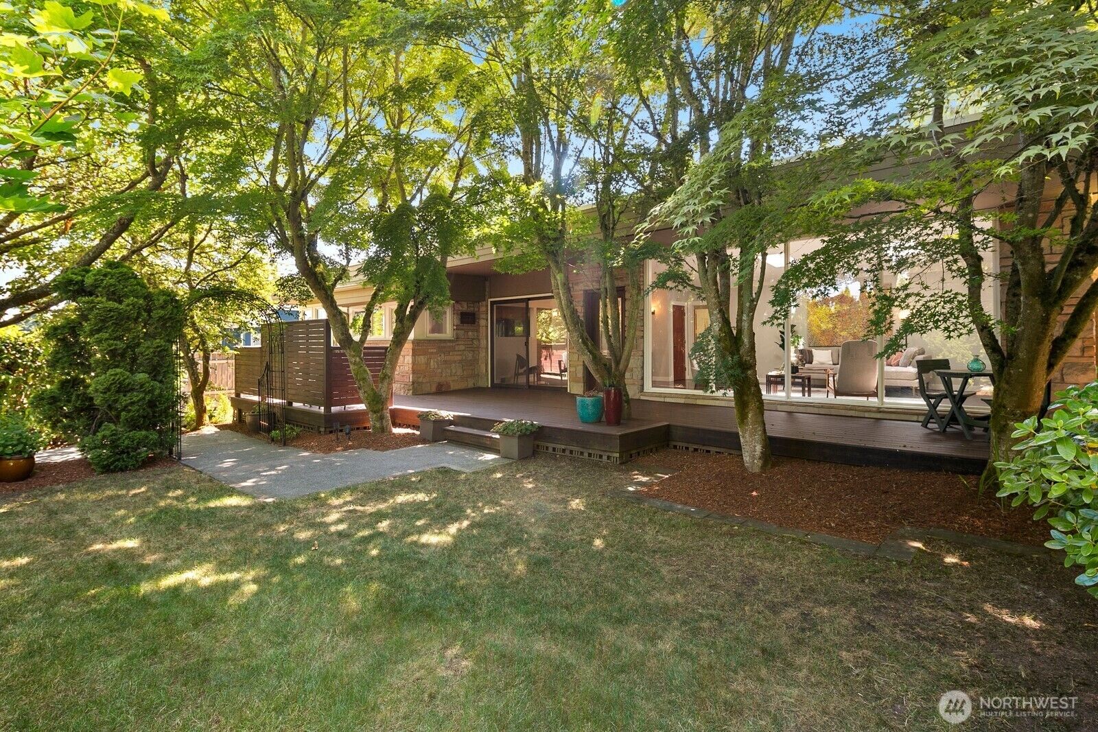 Property Photo:  3771 W Commodore Way  WA 98199 
