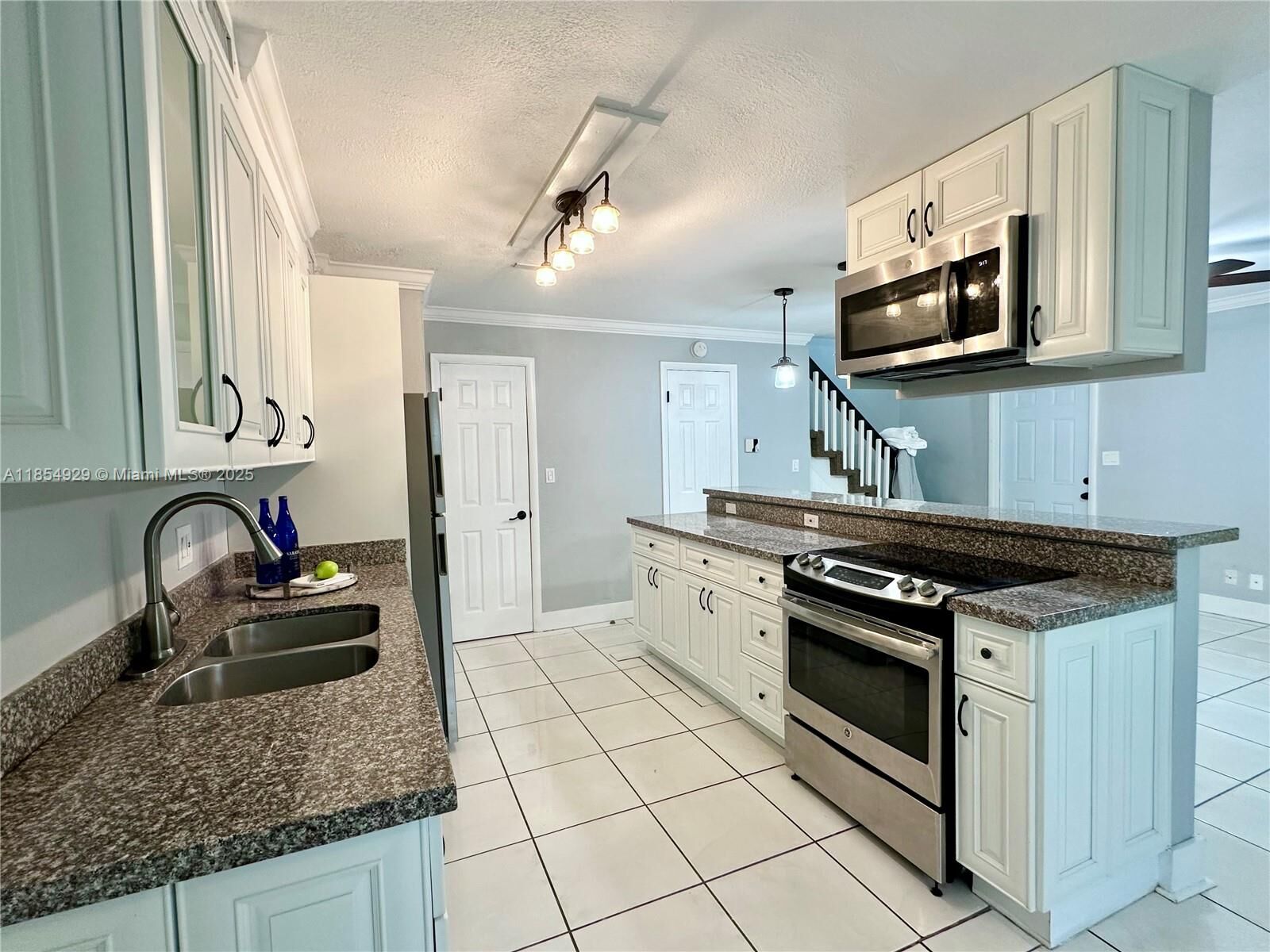 Property Photo:  15820 SW 90th Ct  FL 33157 