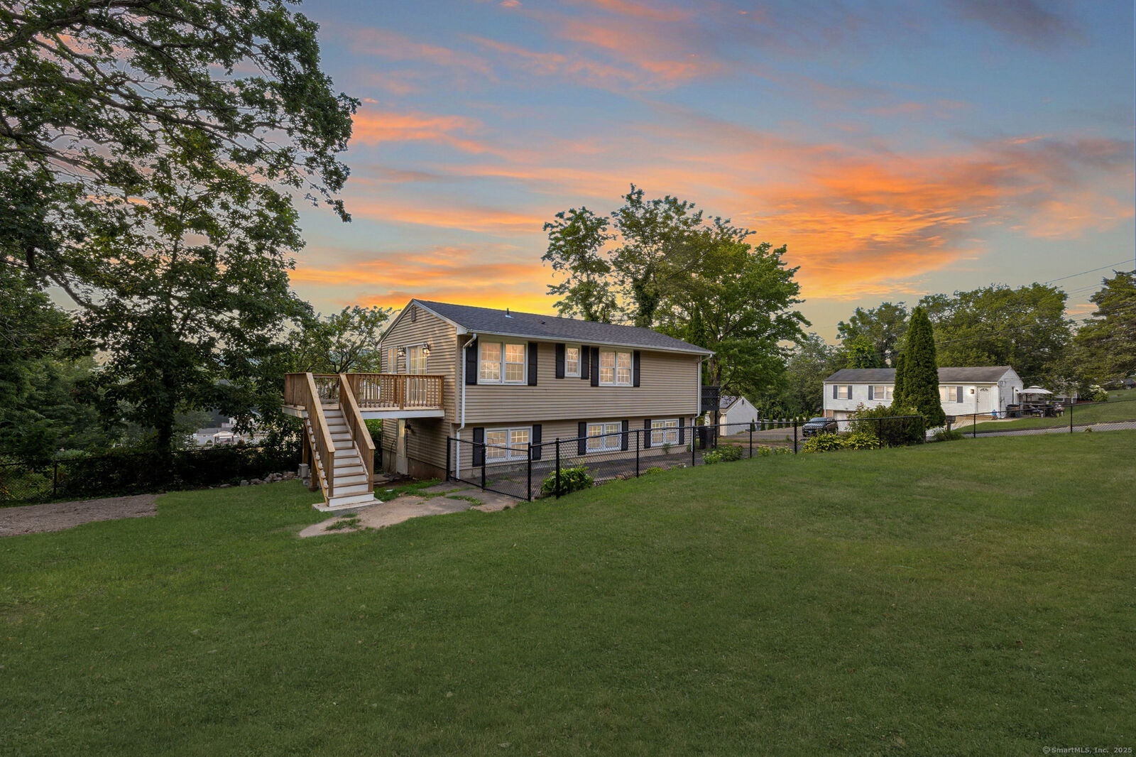 Property Photo: 16 Miami Street CT 06513