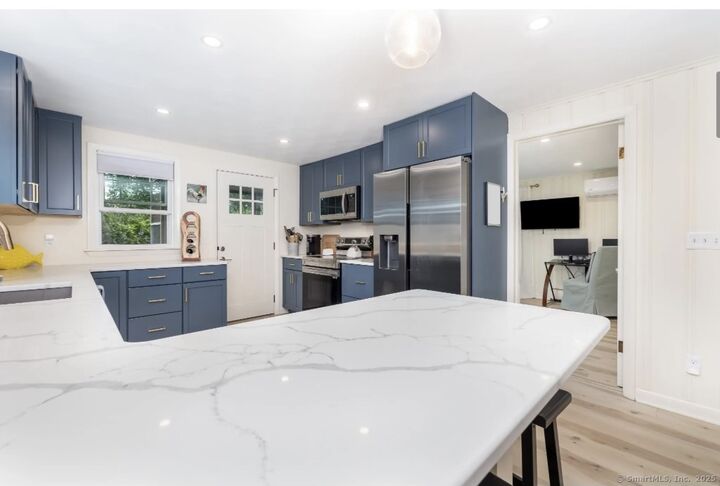 Property Photo: 30 Mohican Road CT 06475