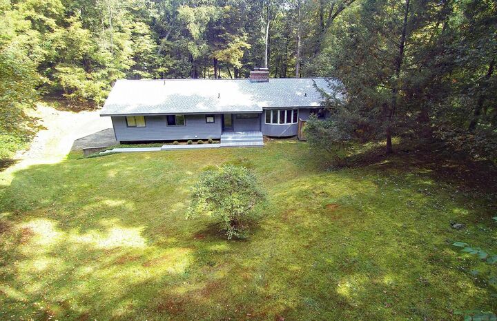 Property Photo:  45 Wayside Lane  CT 06896 