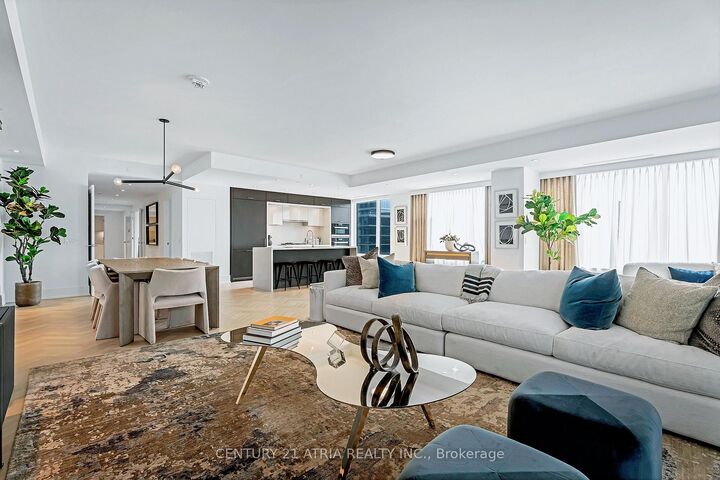 Photo de la propriété:  455 Wellington Street W 810  ON M5J 2R2 