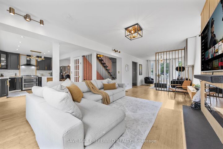 Property Photo:  994 Copperfield Drive  ON L1K 1S4 