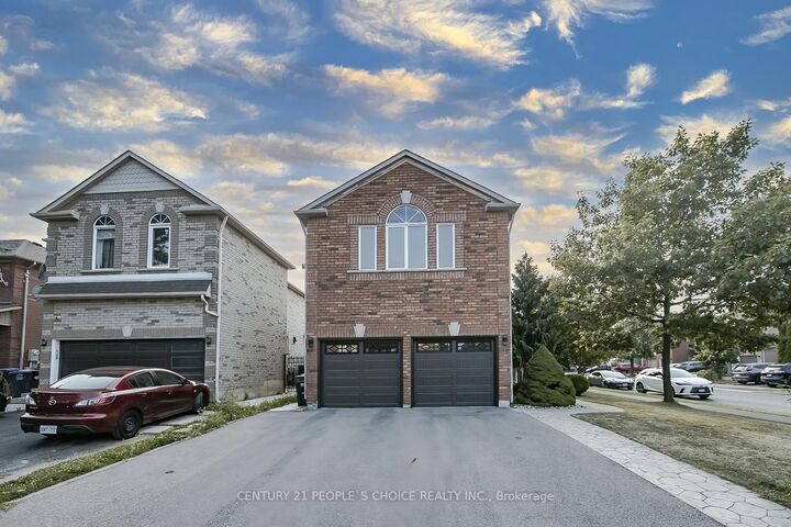 Property Photo:  1 Lake Louise Drive  ON L6X 4W5 