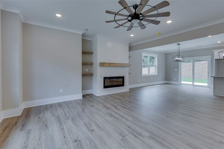 Property Photo: 125 Hidden Lake Drive SC 29625