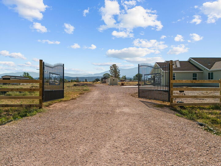 Property Photo: 5264 W 1525 S UT 84720