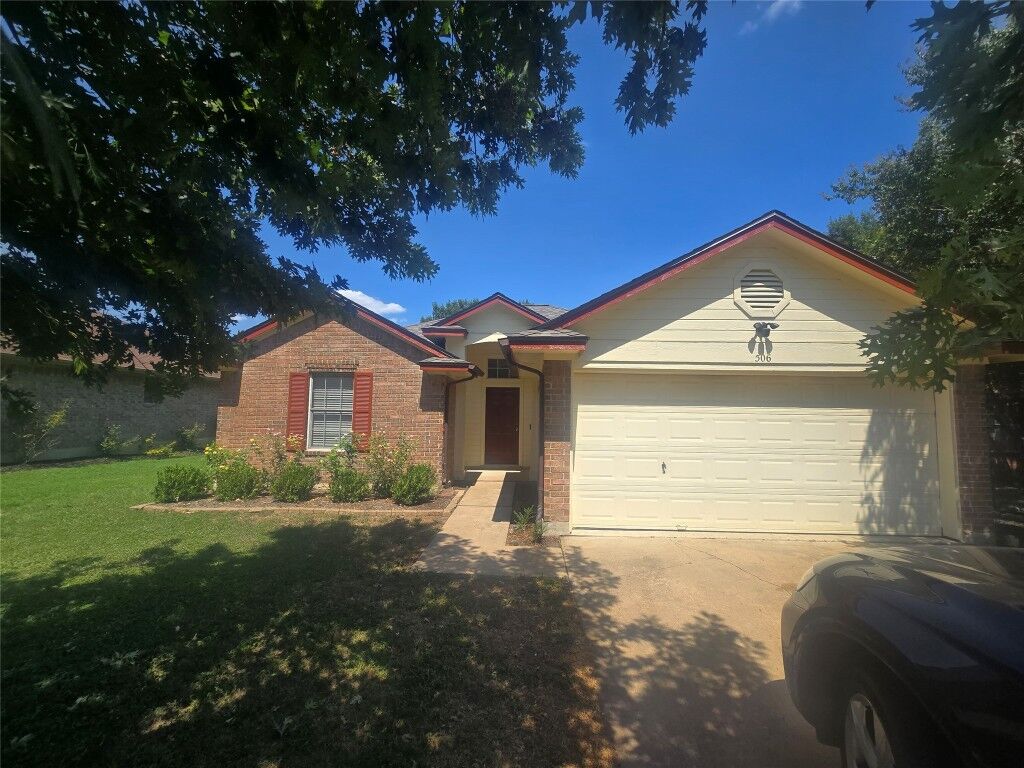 Property Photo:  506 Clearcreek Drive  TX 78641 