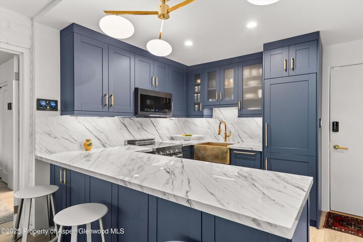 Property Photo:  332 Vine Street  CO 81611 