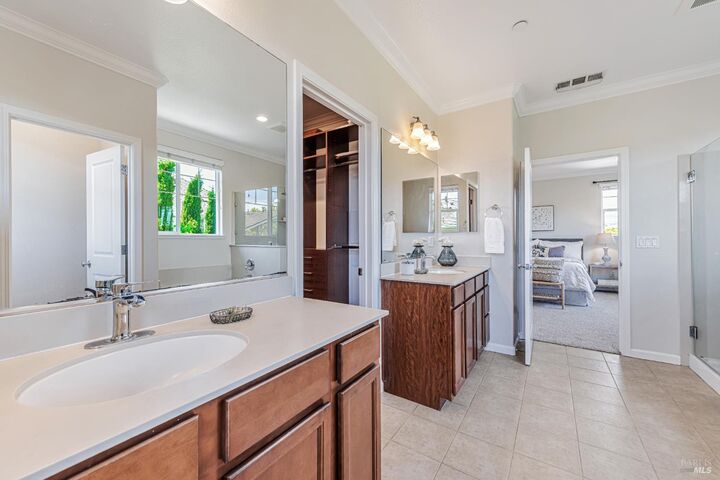 Property Photo: 1678 Southridge Drive CA 94954