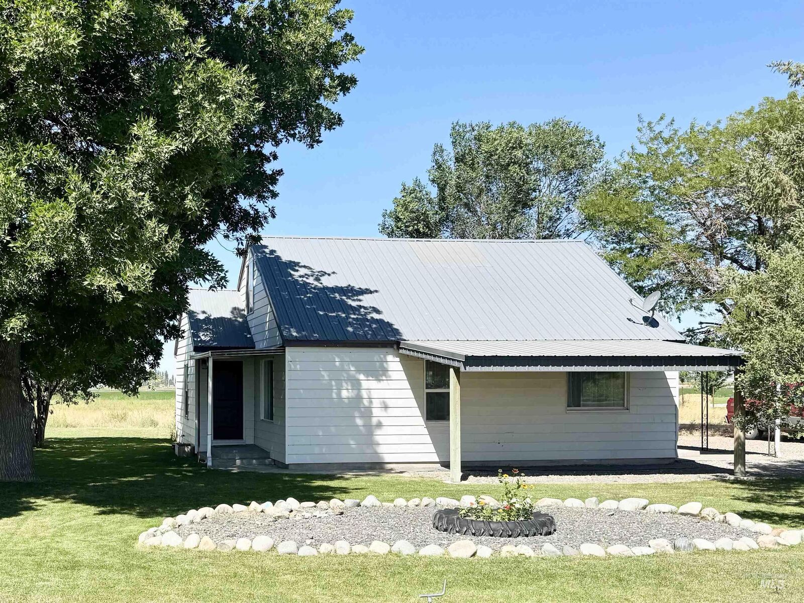 Property Photo: 137 N 100 W ID 83350
