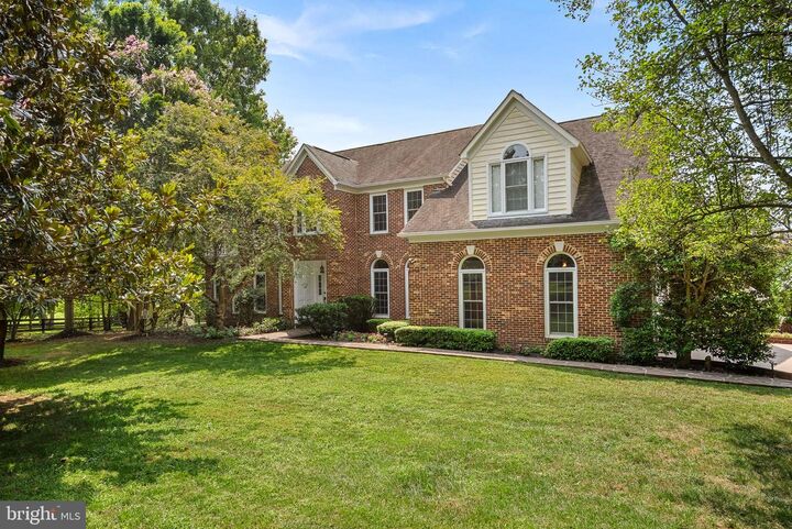 15700 Trapshire Court  Waterford VA 20197 photo