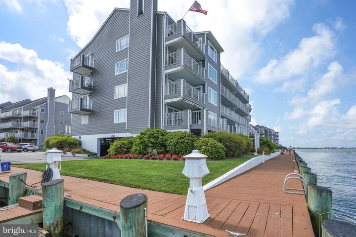 Property Photo:  427 14th Street 206 M  MD 21842